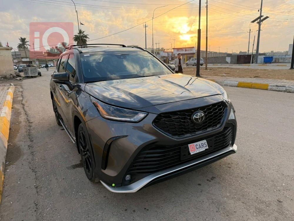 تويوتا هايلاندر